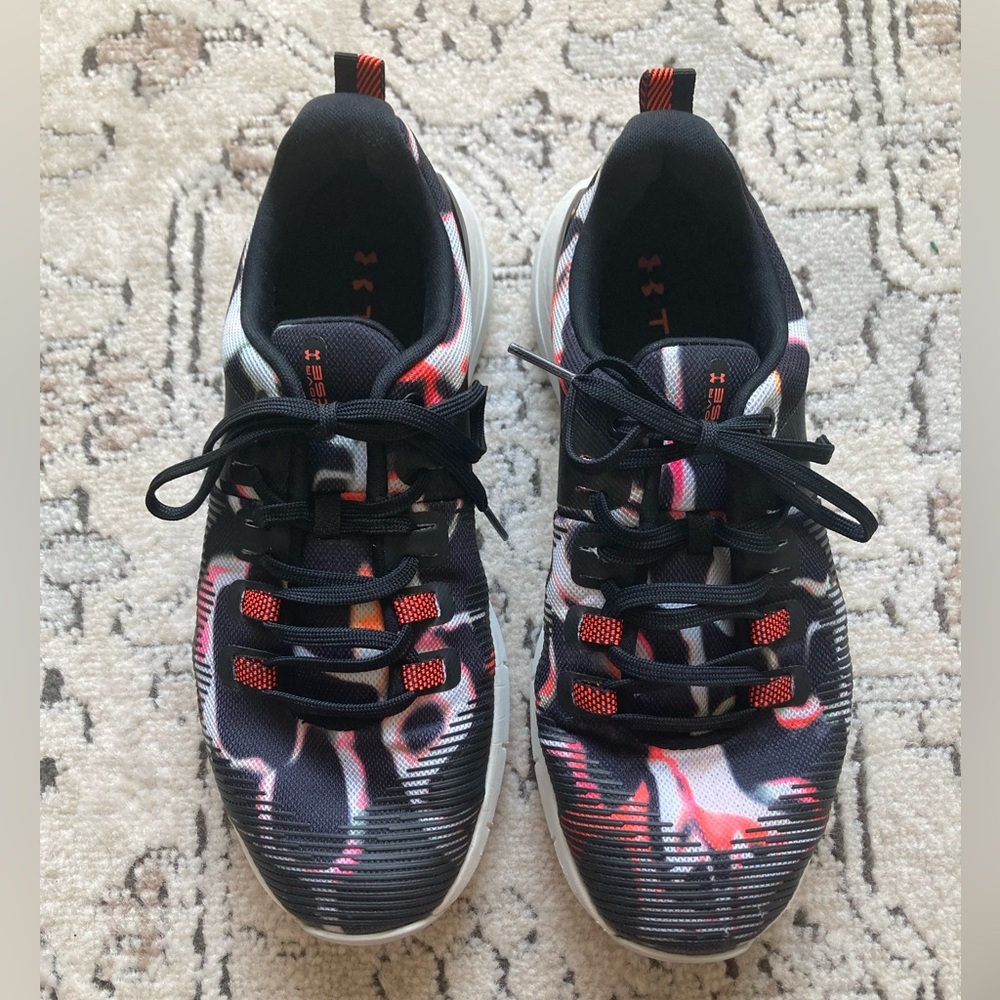 Under Armour Hovr Rise Printed Training Sneakers Size 8